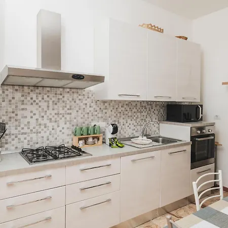 Casa Jamí - - Cucina Completa - Balcone * Porto Torres